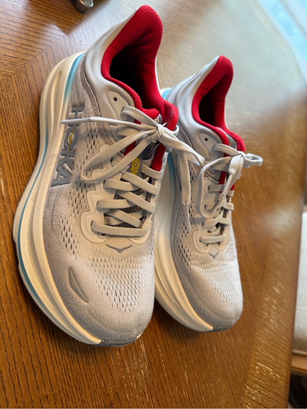 Hoka Bondi 9, Women, 8B, Cosmic Grey; Good Cond.; comfortable, good support. - Picture 6 of 8